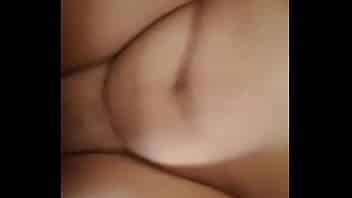 Sexy giovane petite giovane cavalca il papà di zucchero e gli facciamo venire in bocca. Brava ragazza! - www.video porno gratis